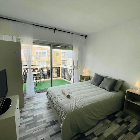 Confortable Estudio Con Terraza, Vistas A La Montana, Mar Y Mas Apartman Torremolinos Kültér fotó