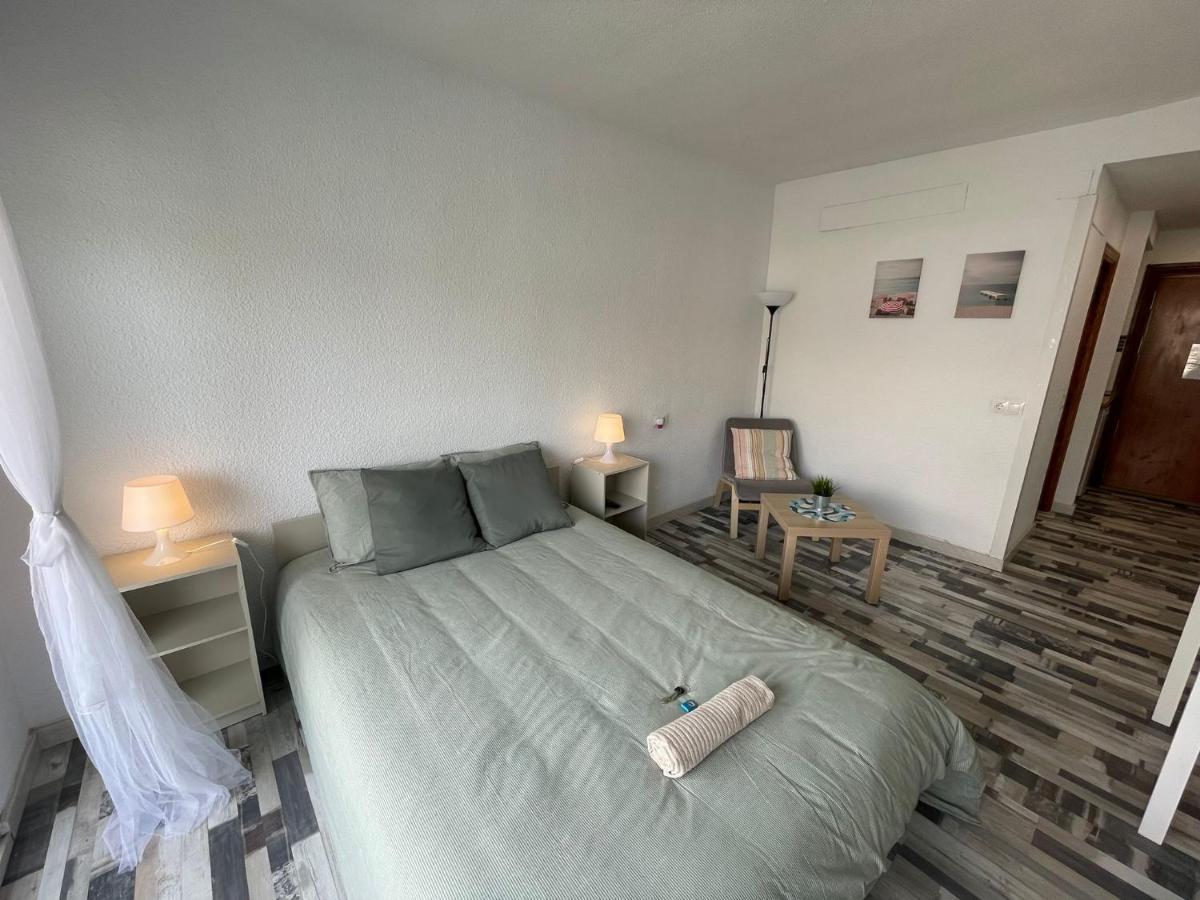 Confortable Estudio Con Terraza, Vistas A La Montana, Mar Y Mas Apartman Torremolinos Kültér fotó