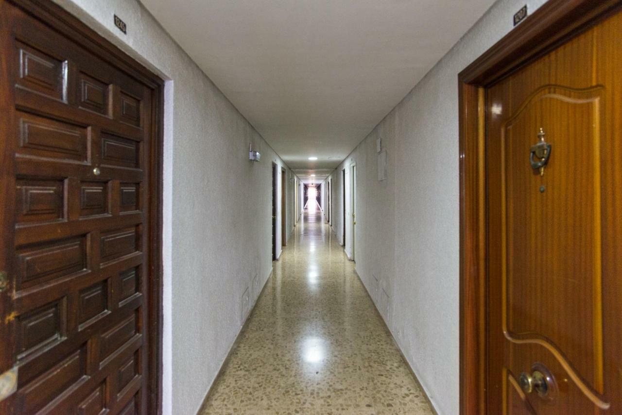 Confortable Estudio Con Terraza, Vistas A La Montana, Mar Y Mas Apartman Torremolinos Kültér fotó